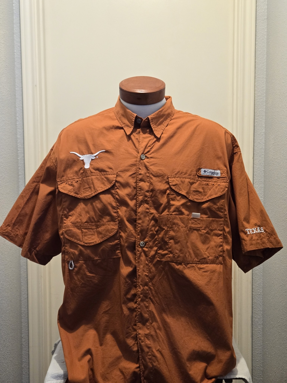 Columbia,Texas Longhorn Short-Sleeve Button-Down Shirt, XL
